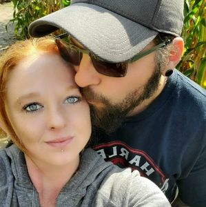 Meet your Posher, Eva